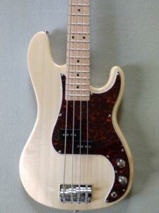 Solo Mini P-bass Body
